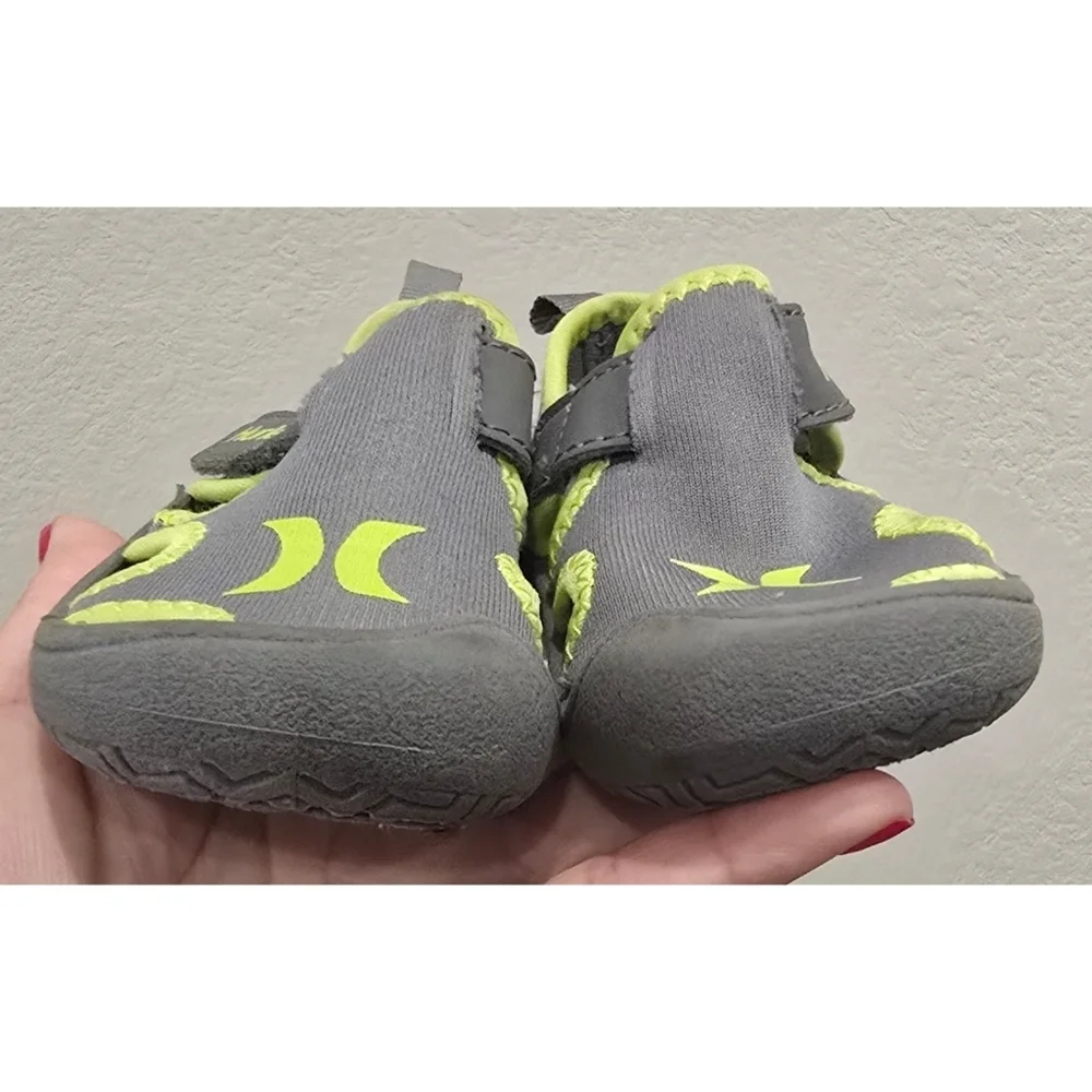 Hurley Kona Toddler Water Shoes Size 5 Gray Neon Green Beach Pool Shoes